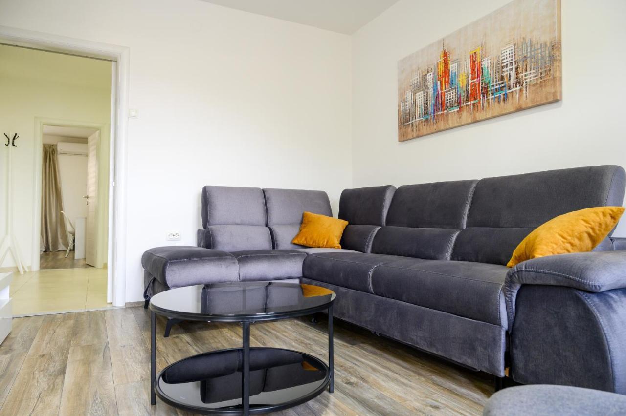 Apartment Tina Ploce  Εξωτερικό φωτογραφία