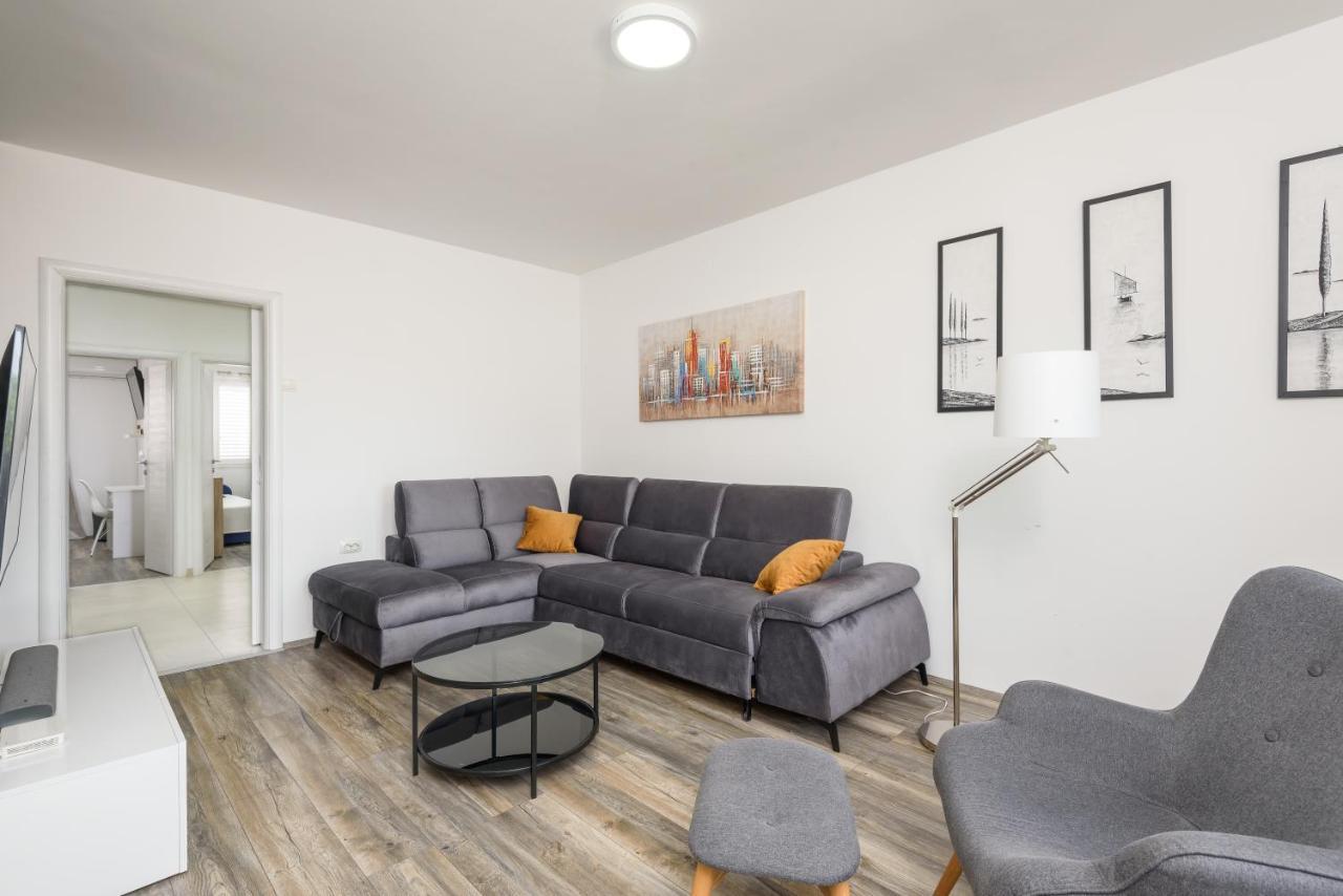 Apartment Tina Ploce  Εξωτερικό φωτογραφία