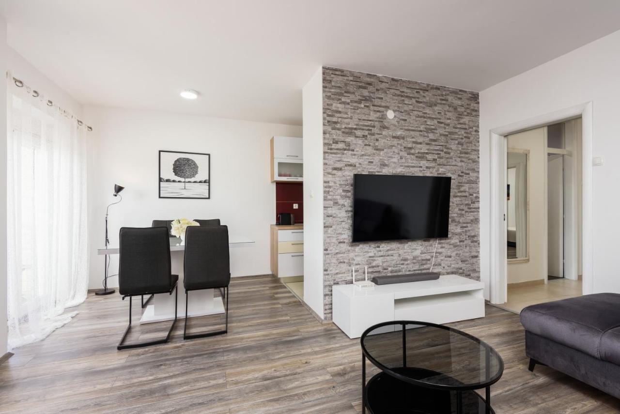 Apartment Tina Ploce  Εξωτερικό φωτογραφία