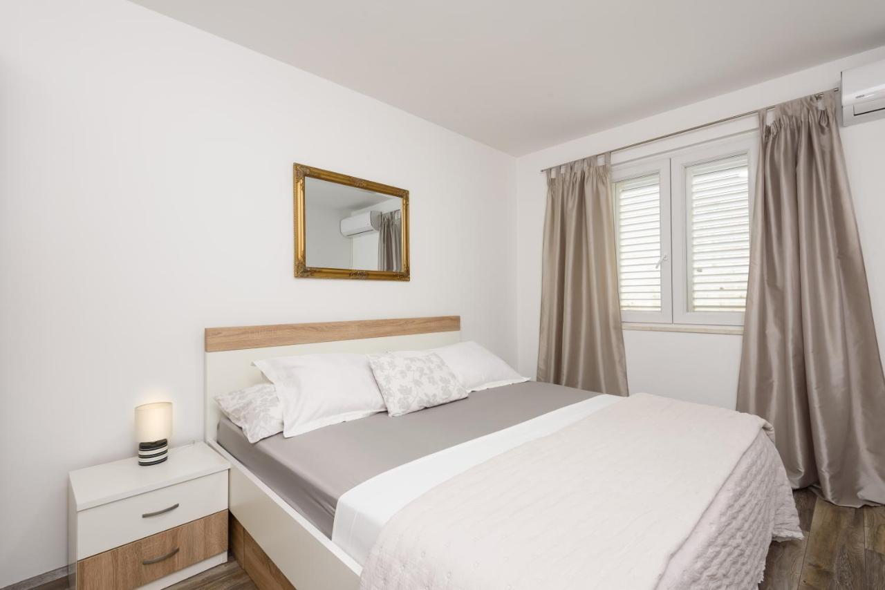 Apartment Tina Ploce  Εξωτερικό φωτογραφία
